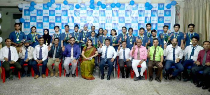 aakash institute jamshedpur NEET 2000 aakash institute jamshedpur NEET 2000